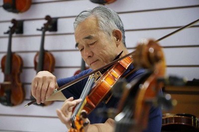 辽宁营口“礼乐传城” 乐器零售助力东北文化振兴